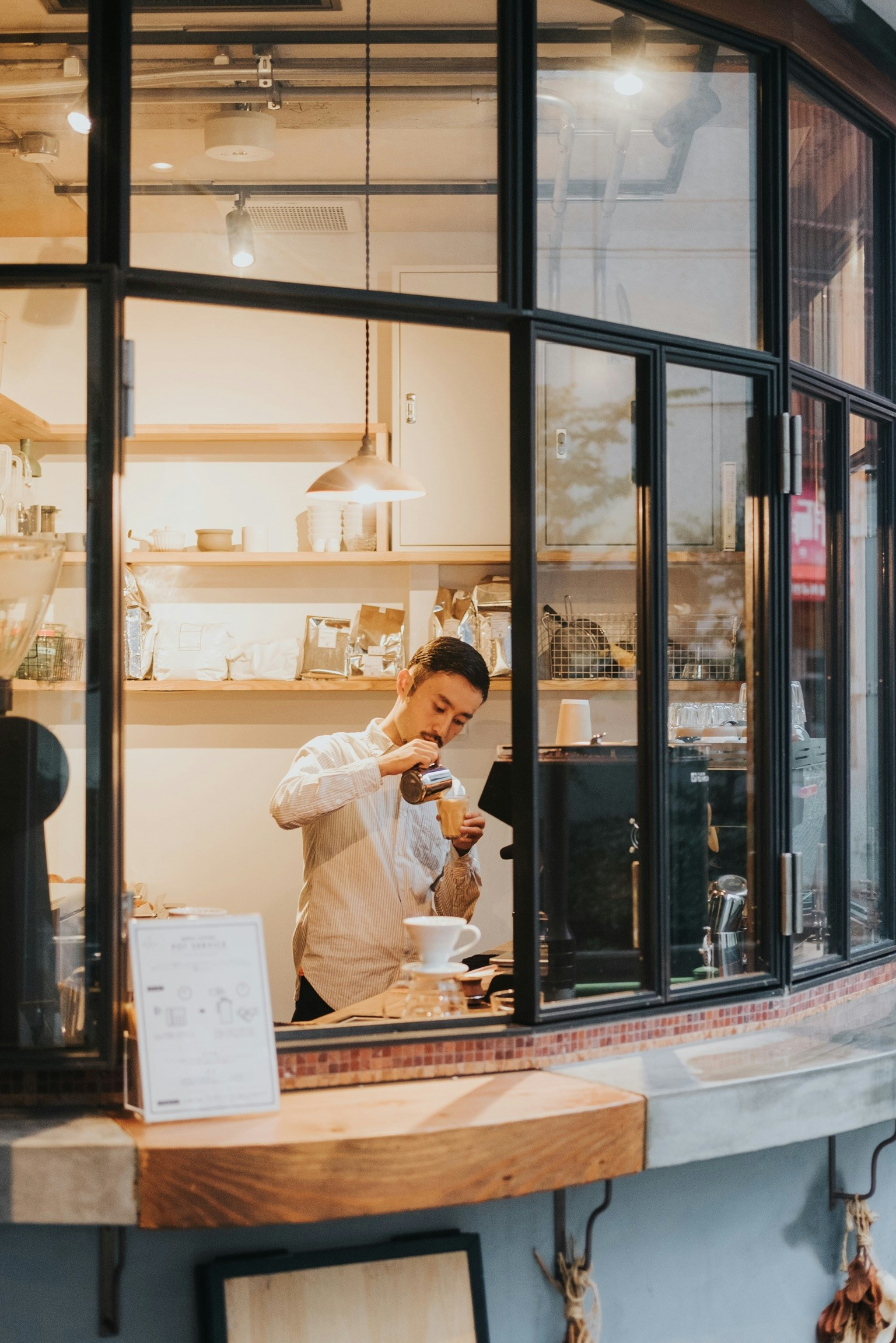 일본 드립커피 바리스타