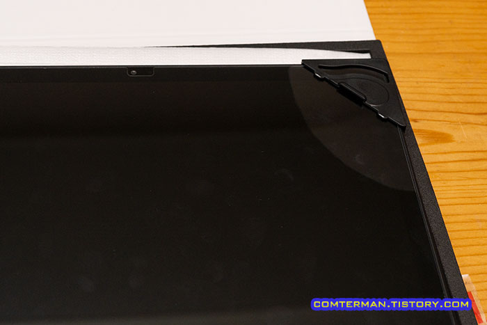 태블릿 강화유리 부착틀 장점