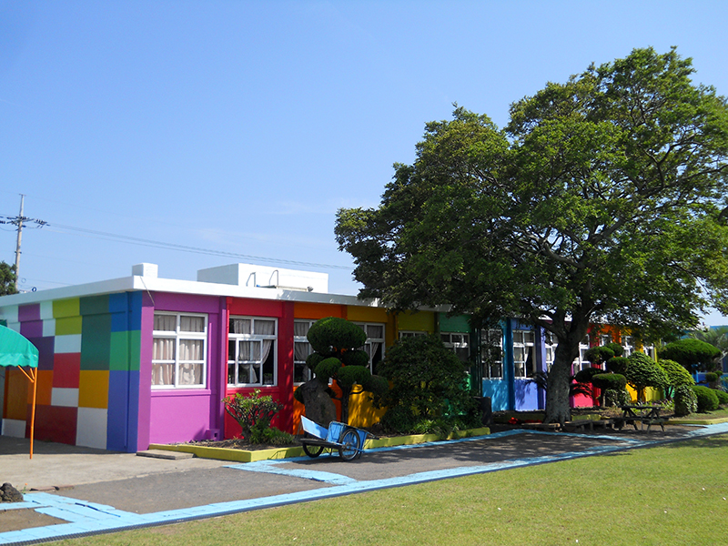 더럭초등학교(Deoreok Elementary School)