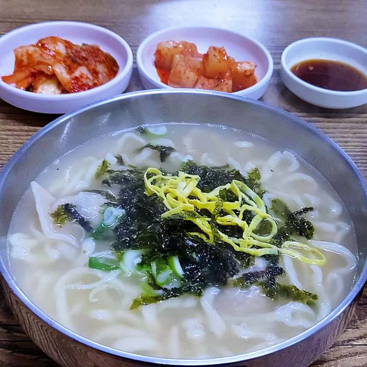 생방송오늘저녁 26년 전통 만두전골 복을 부르는 맛 이북식 손만두 강북구 수유 맛집 추천