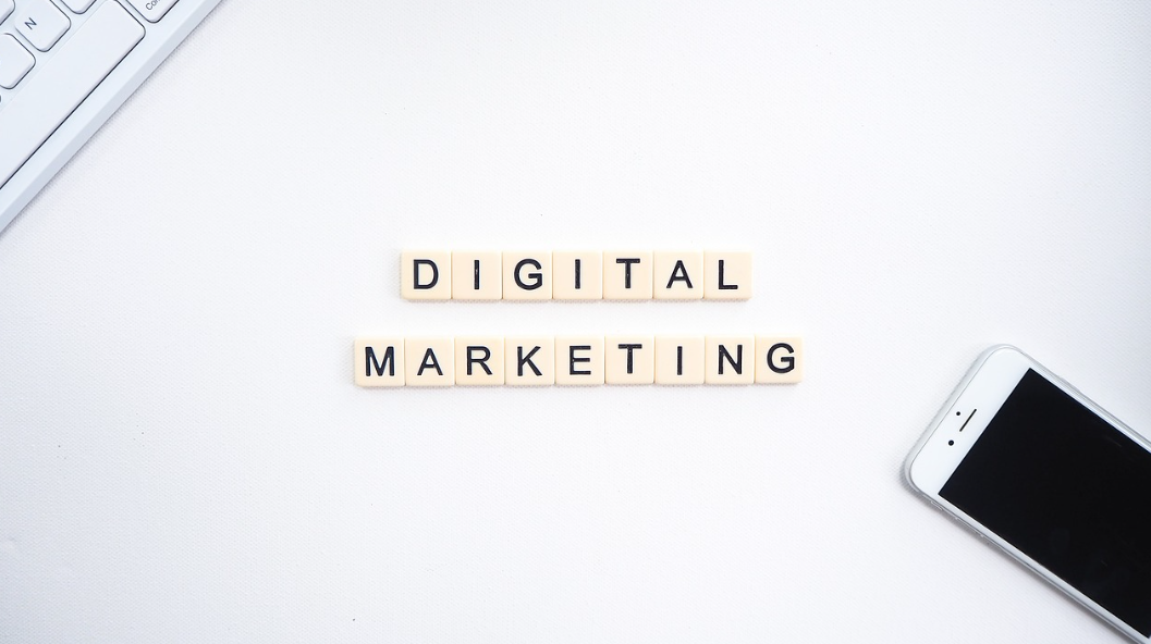 디지털 마케팅 자동화 전문가 (Digital Marketing Automation Expert)