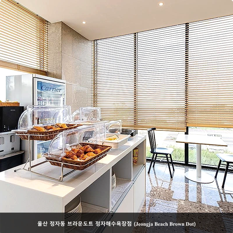 울산 정자동 브라운도트 정자해수욕장점 (Jeongja Beach Brown Dot)_4