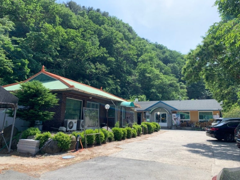 춘천 계곡 백숙집 '명월촌'