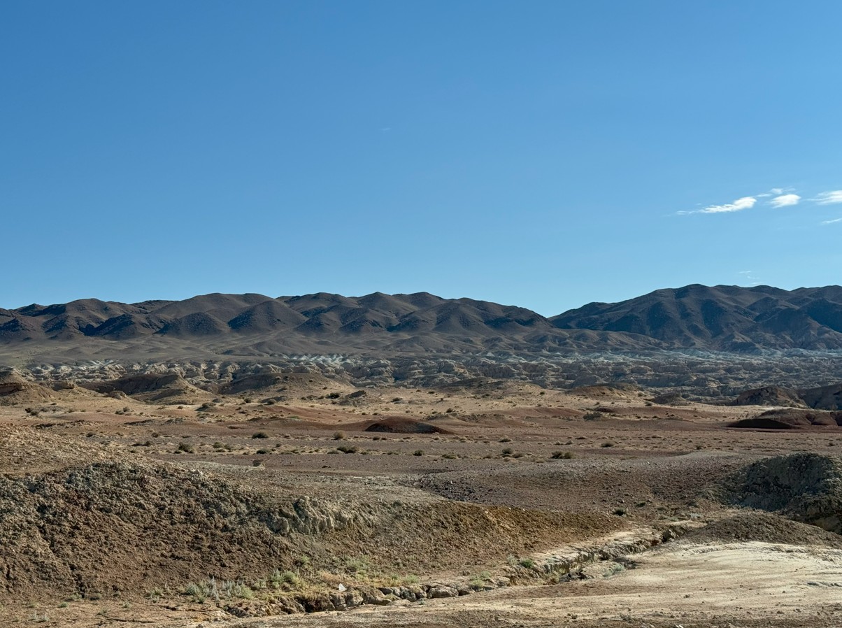 몽골 카르가스 호수 뒤쪽 경치
