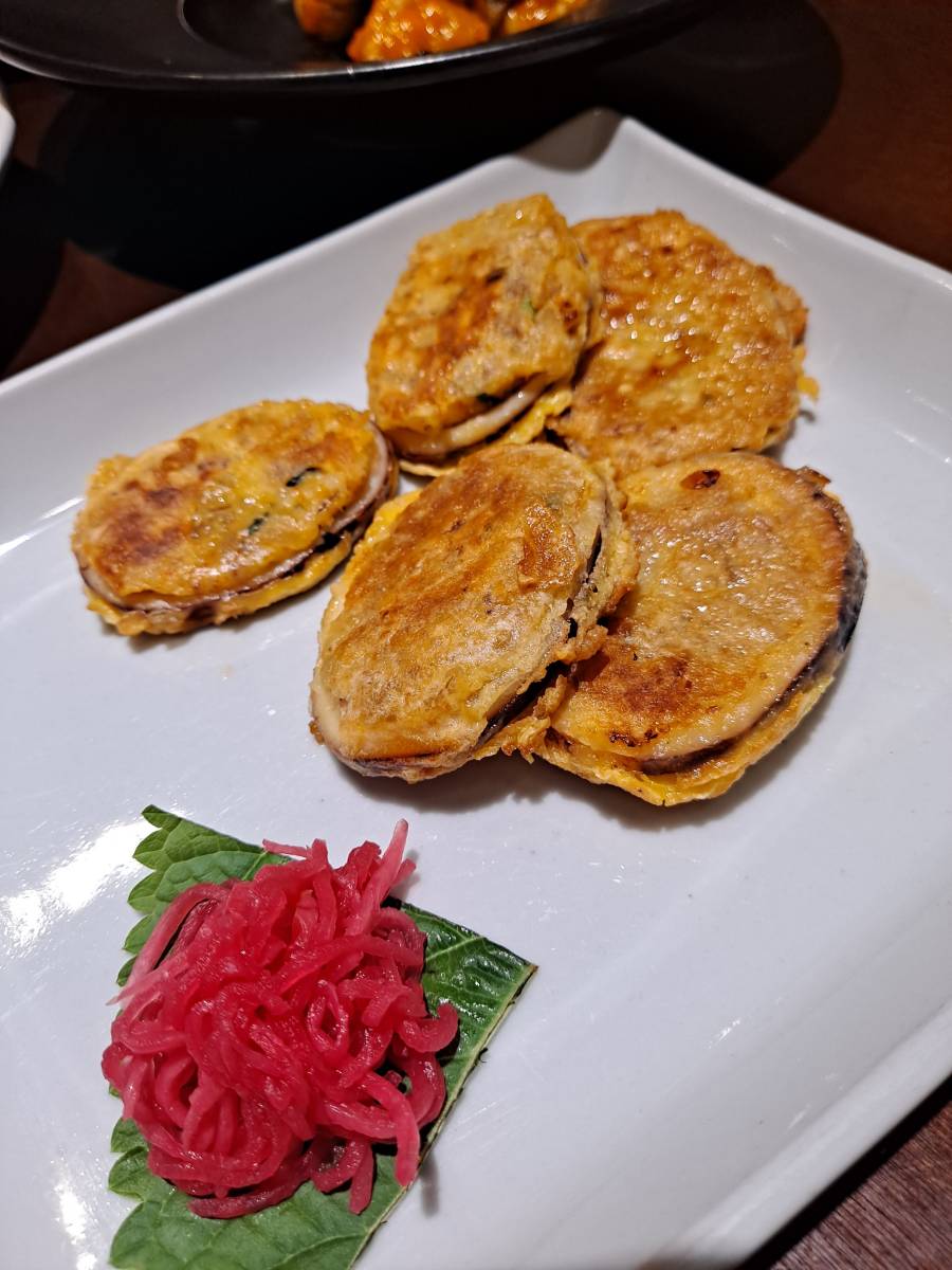 모담 버섯오징어 부침