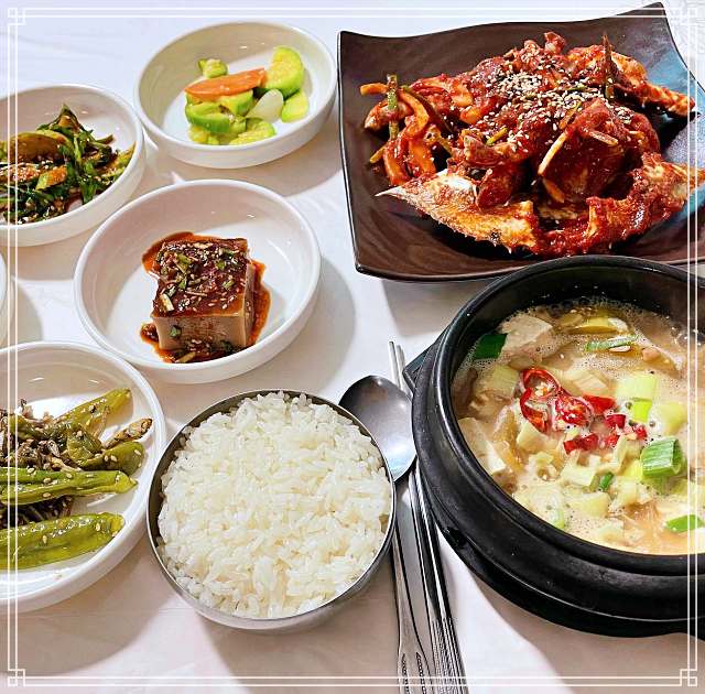 생생정보 마당 태안 안면도 꽃게 게국지 우동 맛집