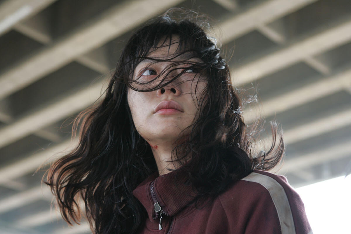 영화 괴물 출연진 박남주 역의 배두나