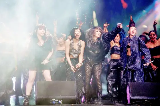 유퀴즈 온더블럭 투애니원 2NE1 미국 최대 음악 축제 코첼라 완전체 공연 산다라박 공민지 박봄 깜짝등장 극비리 준비 씨엘