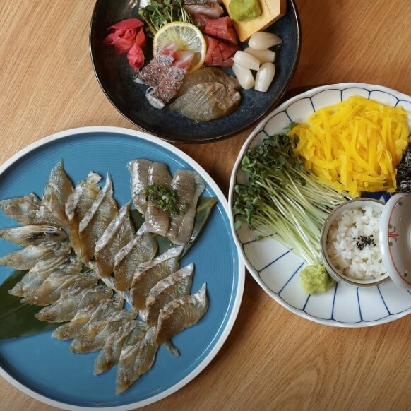 생생정보 기다려야 제맛 인천 부평 모둠 숙성 회 맛집 다해야 