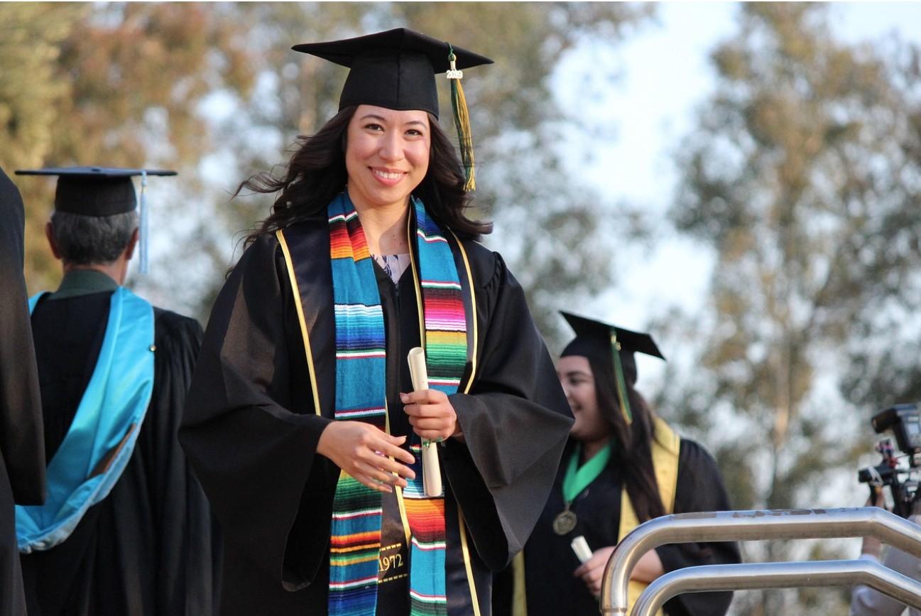 영국 학사 vs 석사, 취업에 유리한 선택은? 관련 사진