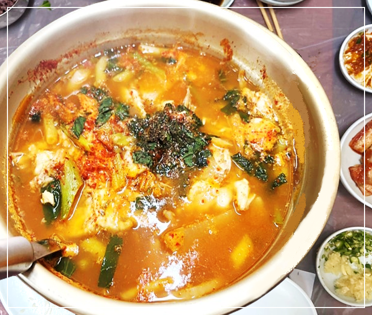 경주 연수회식당(연수횟집)의 자연산 활어 매운탕