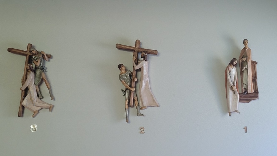 시흥4동성당 십자가의 길 사진입니다.