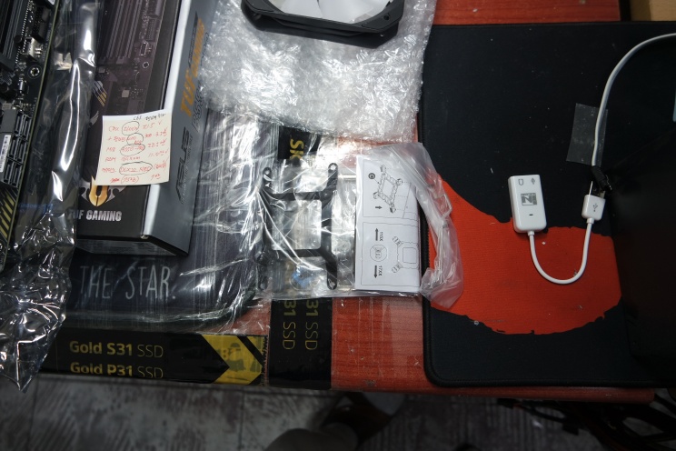 팔라딘400ARGB 구성품