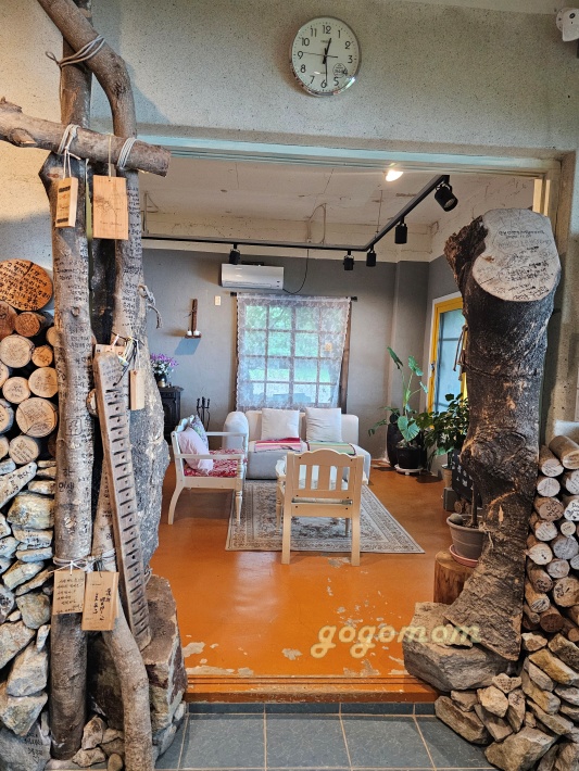 언덕의바람 내부