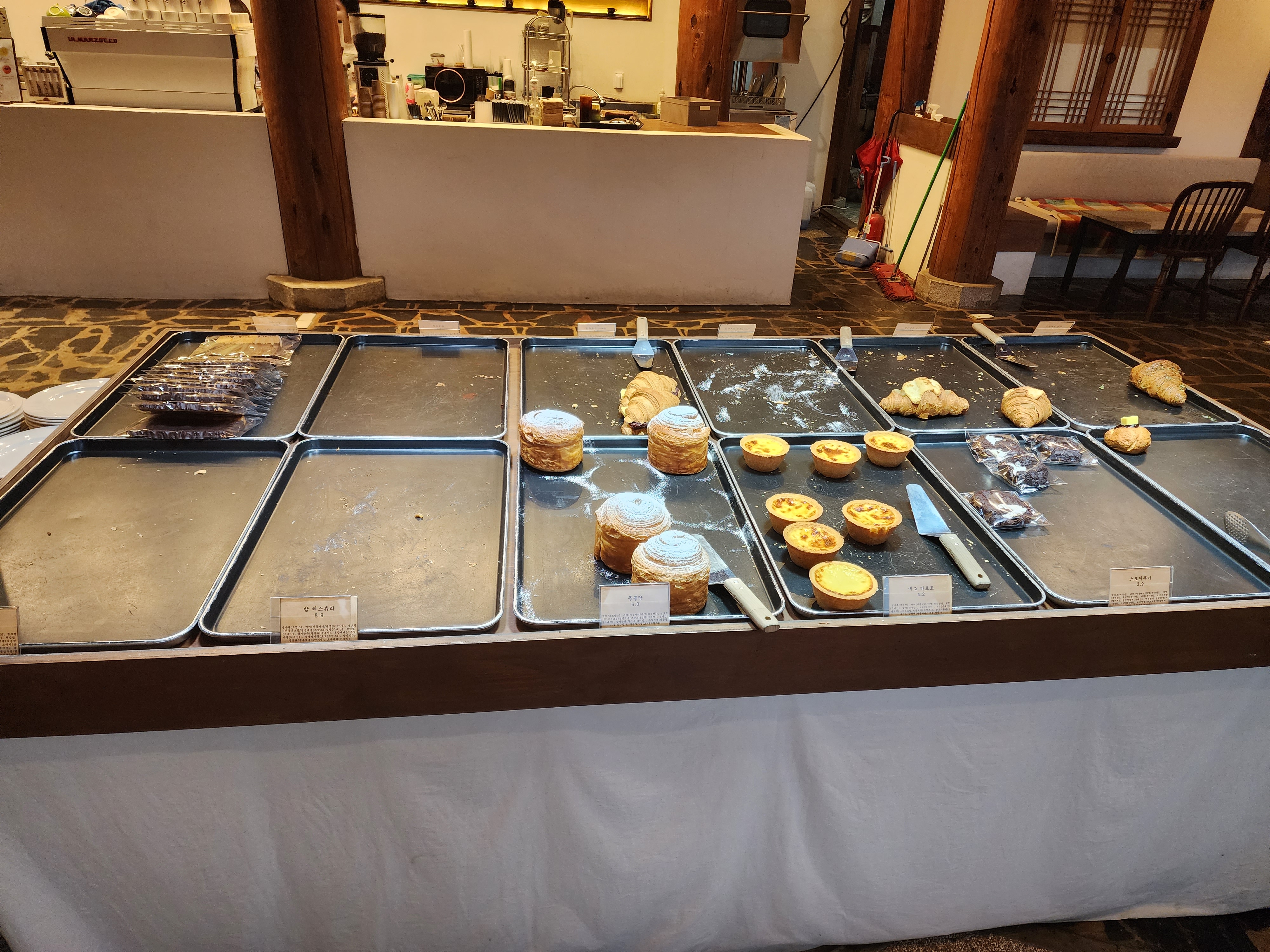 이와 카페 베이커리