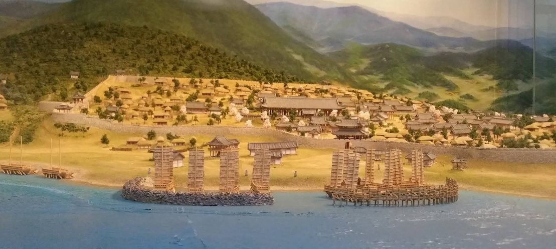 옛 진남관의 모습을 이미지로 보여드립니다.