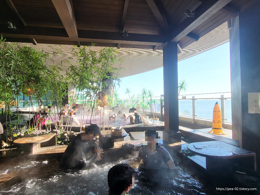 부산 클럽디오아시스 청수당 노천탕 모습