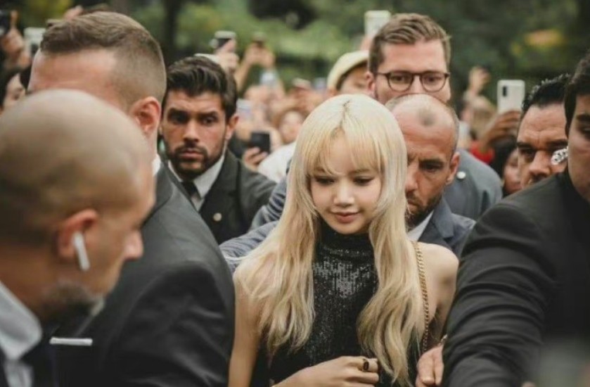 리사 나이 프로필 근황 (17)