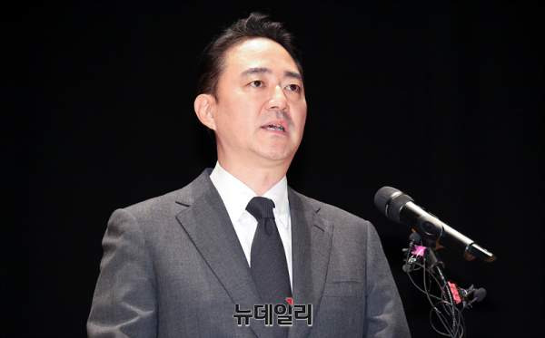 중앙그룹 JTBC 중앙홀딩스 법원 기업회생절차 신청 배경, 디폴트 선언과 콘텐트리중앙 주식 거래 정지 미디어 산업 파장 분석