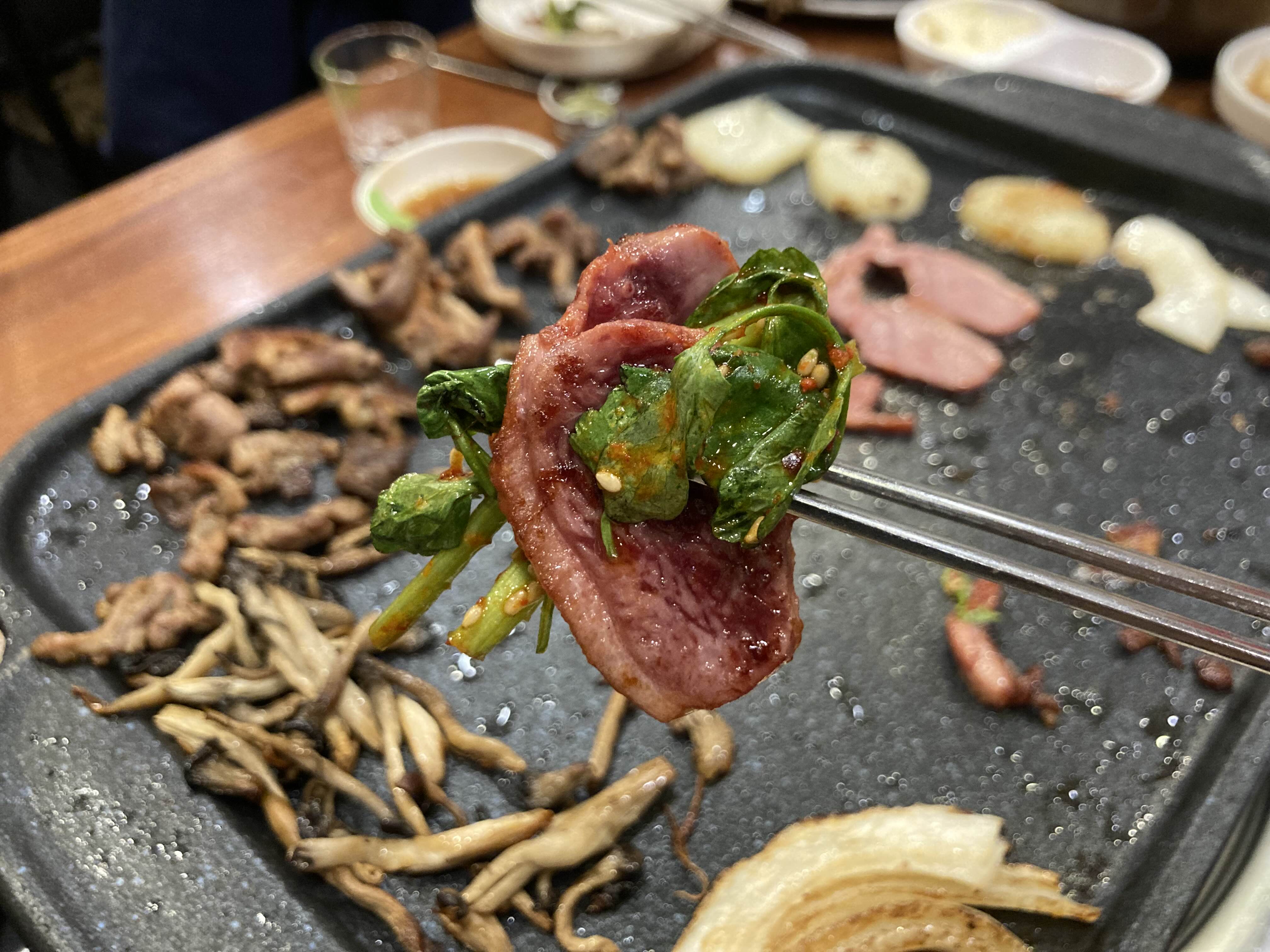 미나리무침 재료 가야촌유황오리 훈제오리