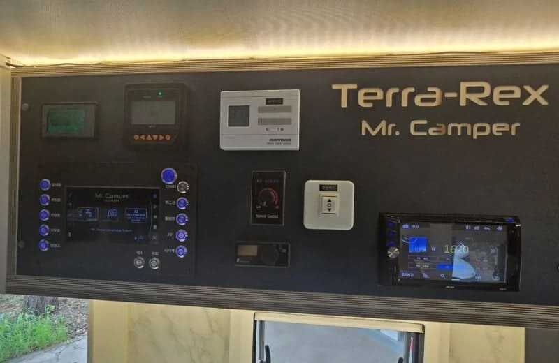 스타렉스 캠핑카 중고차