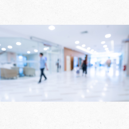 광복절 공휴일에 진료하는 응급실 병원 입구