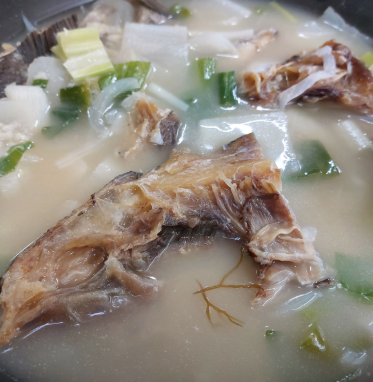 세모국 맛집: 나그네집 