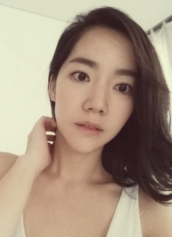 이윤진 인스타그램 셀카