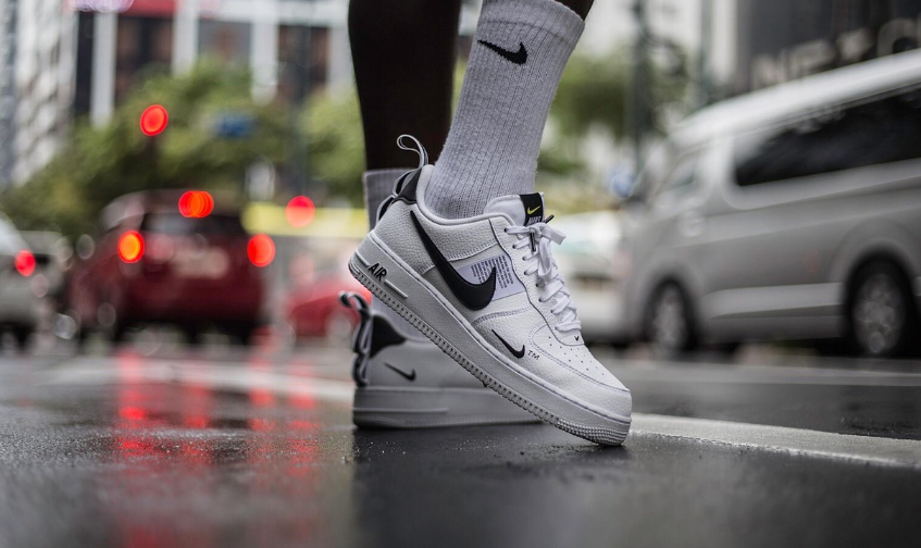 인기 있는 운동화 브랜드 및 모델