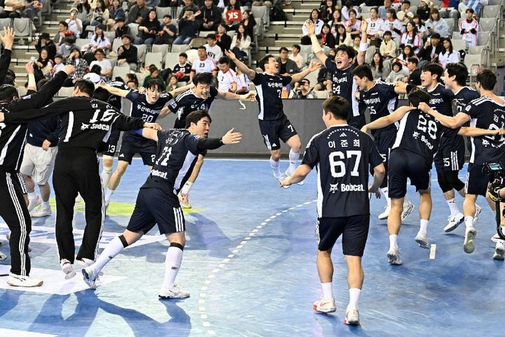 10년을 지배한 두산, 핸드볼 H리그 통합 우승 완성