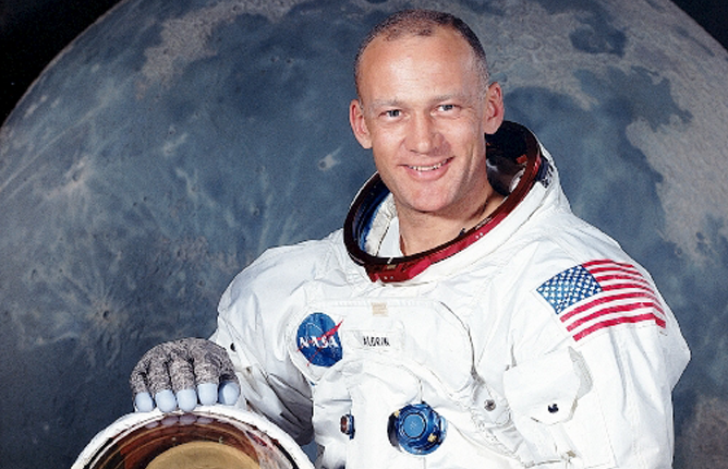 새 시대를 열어간 인물 관련 사진