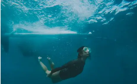 물에 빠지는 꿈해몽