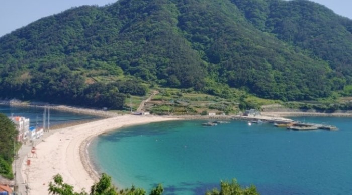 통영 비진도 해변