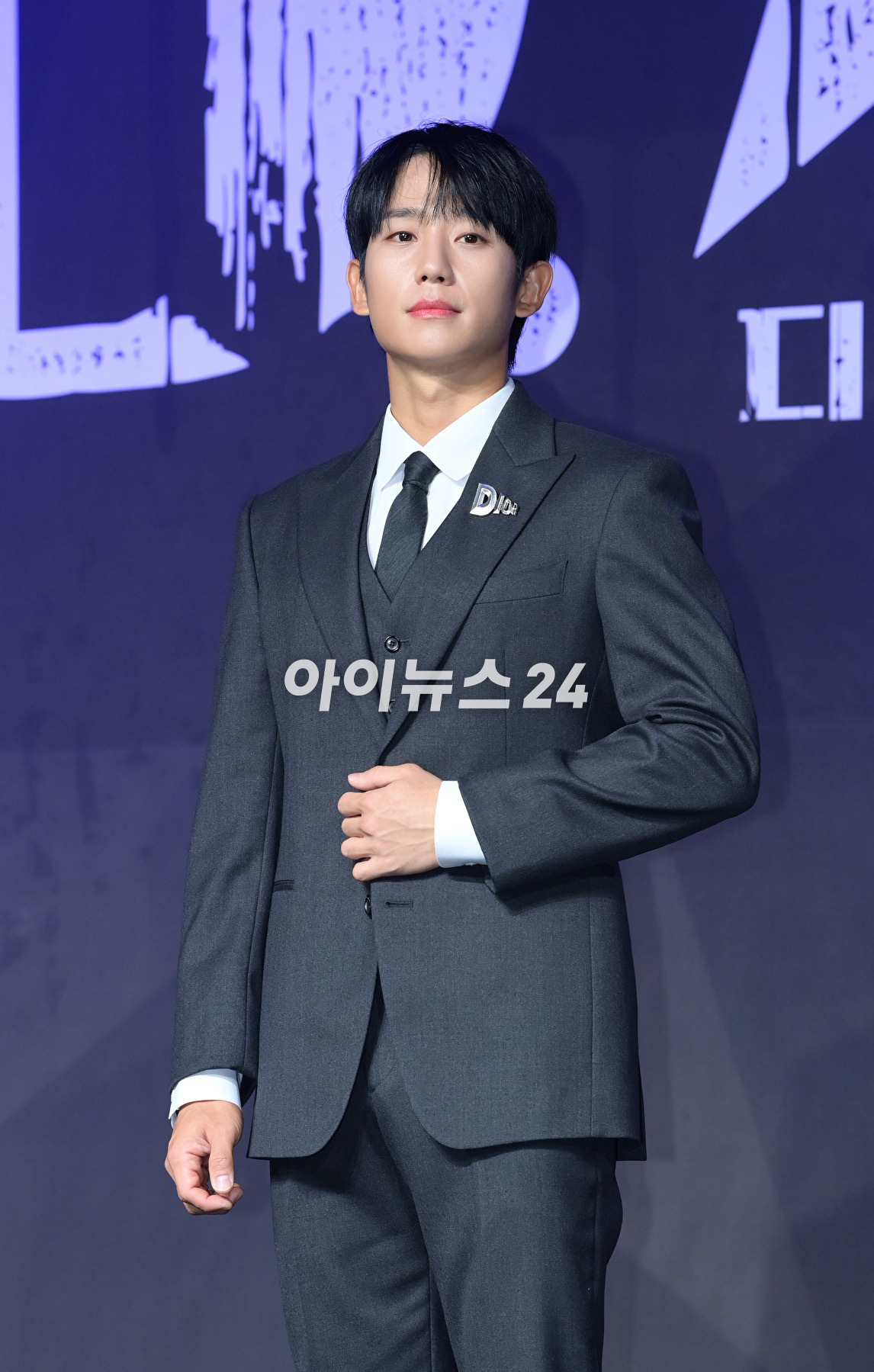 배우 정해인이 18일 오전 서울 강남구 그랜드 인터컨티넨탈 서울 파르나스에서 열린 넷플릭스 시리즈 'D.P.(디피) 시즌2' 제작발표회에 참석하고 있다. [사진=정소희 기자]