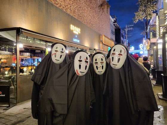 5. 이태원 할로윈