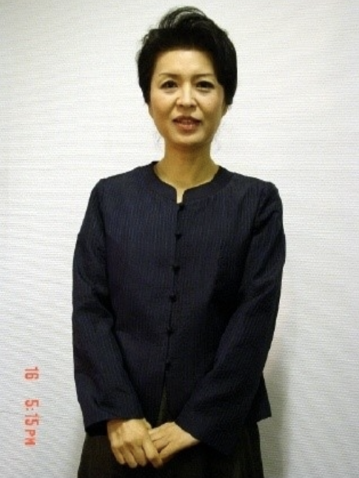 남윤정 활동