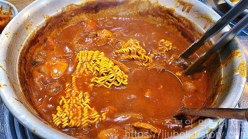 개성옛닭-닭볶음탕-라면사리