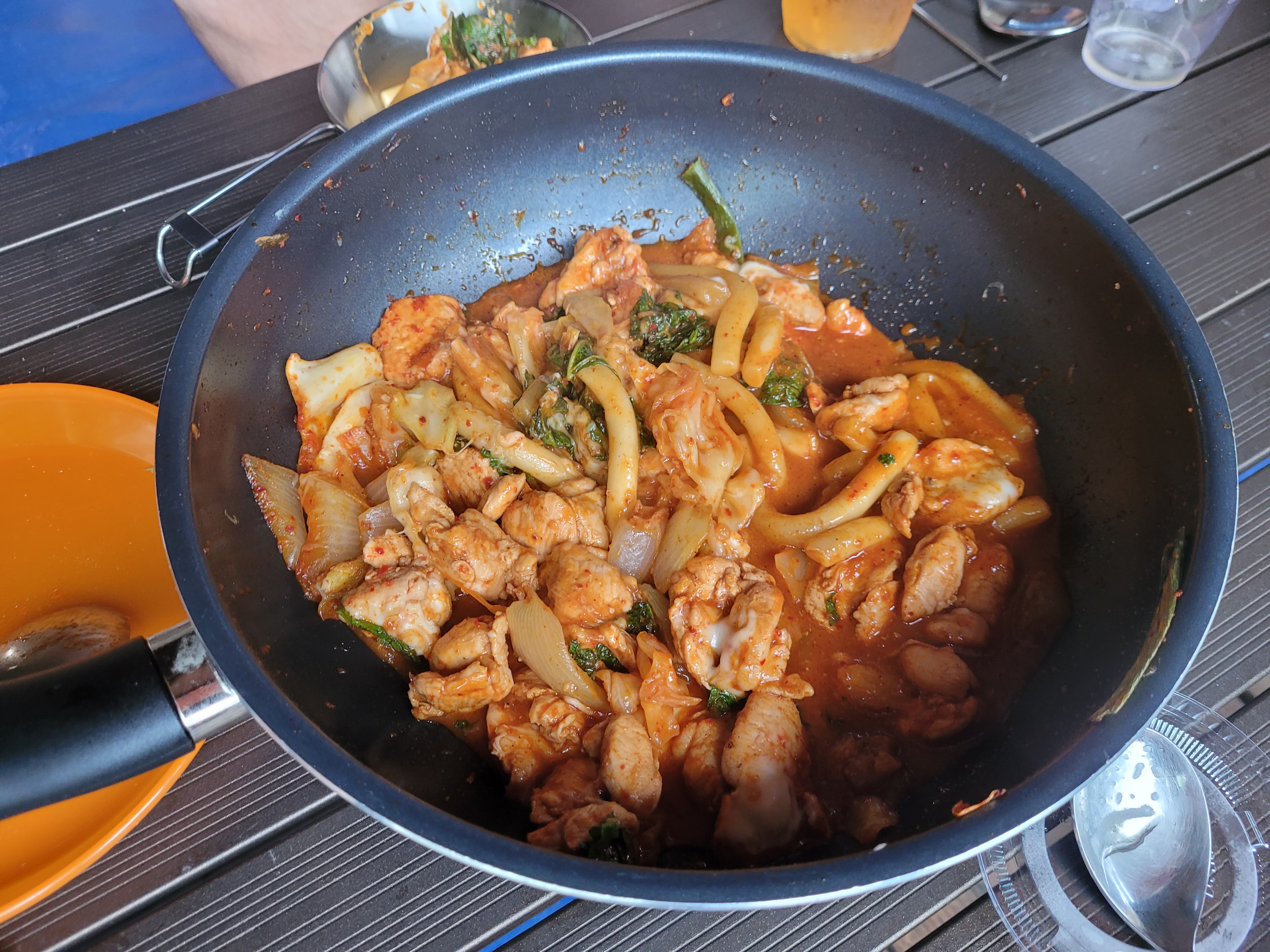 곰곰 눈꽃치즈 닭갈비 조리