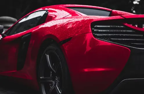 빨간 고급 스포츠카