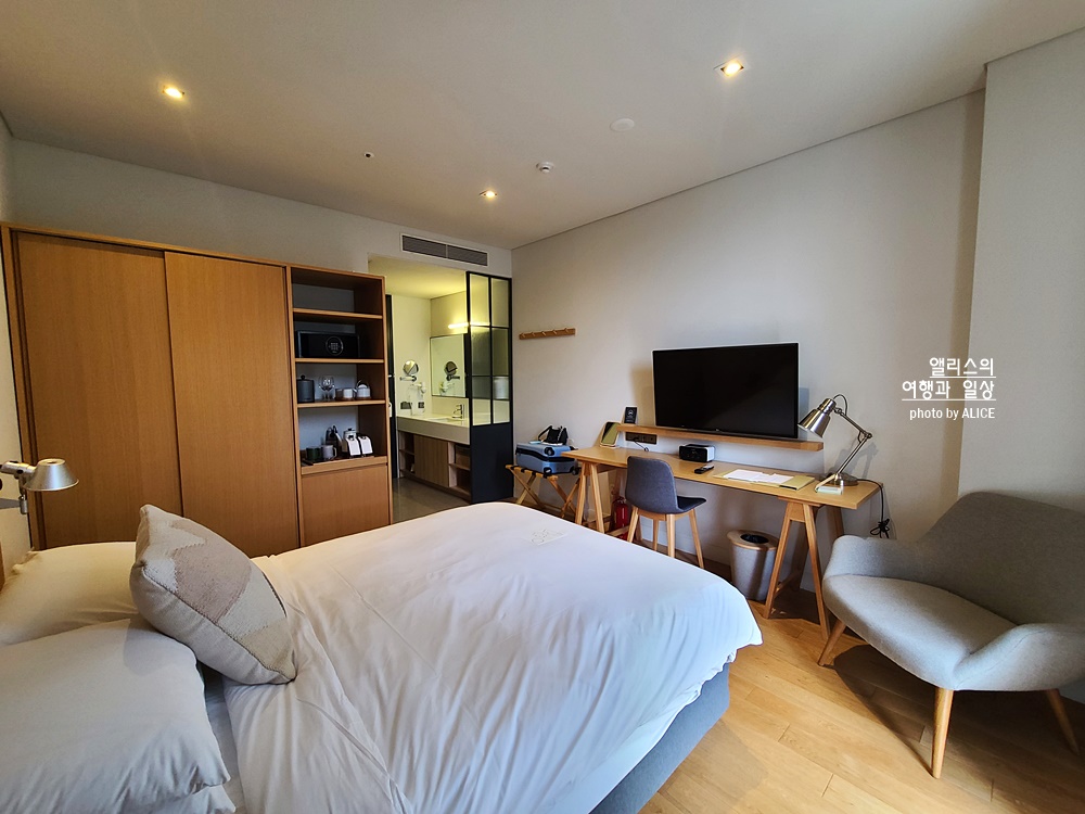 라까사호텔 광명 스탠다드 더블룸 후기, 가성비 좋은 아늑한 호텔, 숲뷰