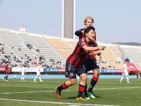 이승우 세레모니