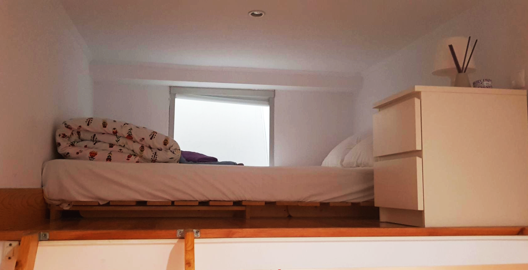 포르투갈 리스본 에어비엔비 침실