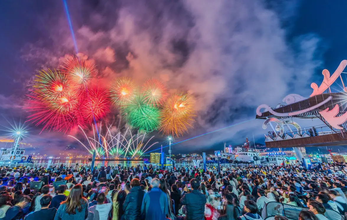 2025 여수밤바다 불꽃축제 일정 프로그램 명당 교통 주변 맛집 및 숙소 추천 