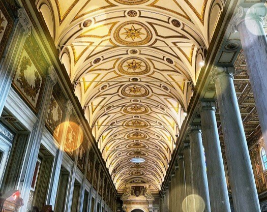 로마-건축물-아름다움-내부모습