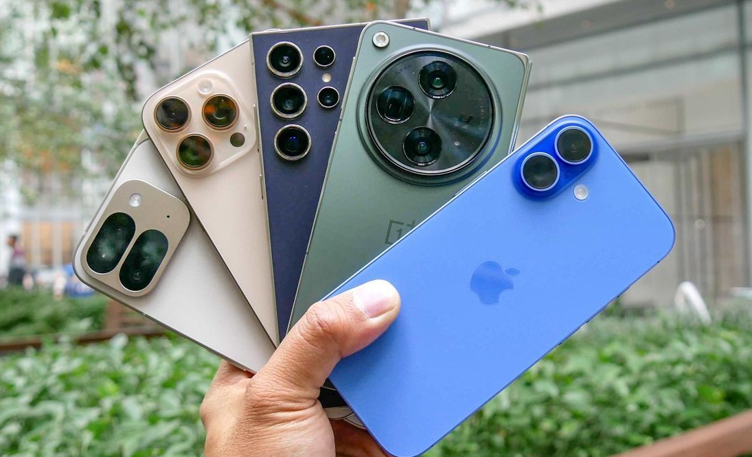 [컴퓨터의 역사 5] 모바일 시대의 도래: 스마트폰과 휴대용 기기의 발전