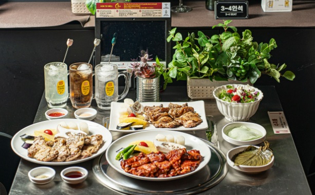 오늘N 퇴근후N 휘준 아나운서가 소개하는 휘슐랭 가이드 홍대 맛집 반가 숯불닭갈비