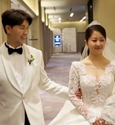 딸뻘과 결혼한 연예인 커플 TOP 5