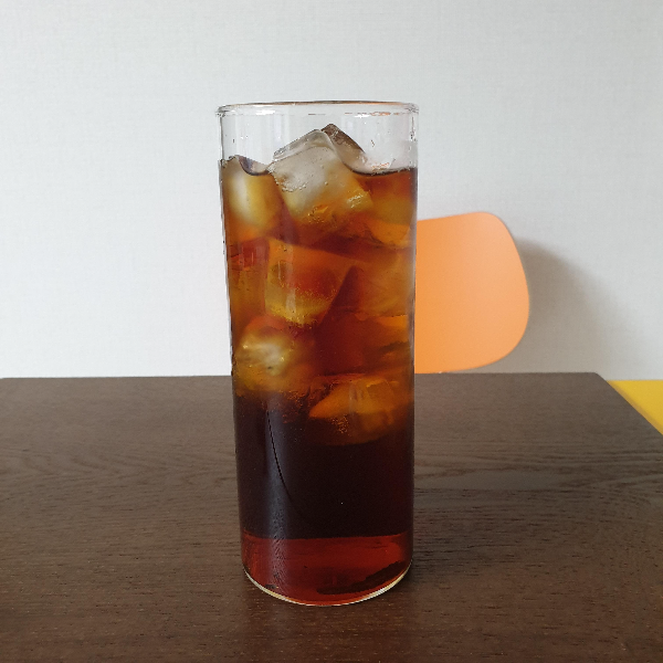 하리오 V60을 사용한 아이스 브루(Iced Brew) 커피 추출법_결과물