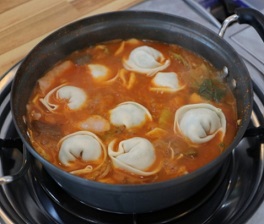 얼큰만두전골