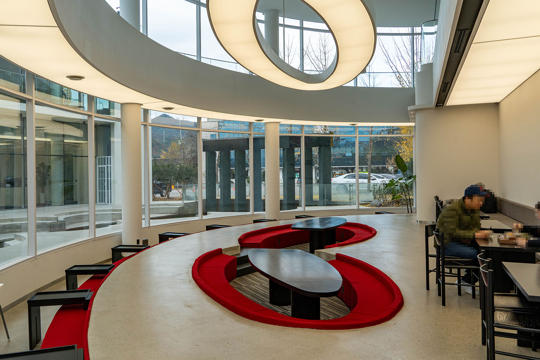 카페 무목 별관 1층